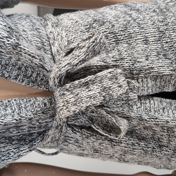 Old Navy Tie Front Cardigan Sweater Short Sleeve Grey Belted Wool Knit Size XS - Picture 5 of 11